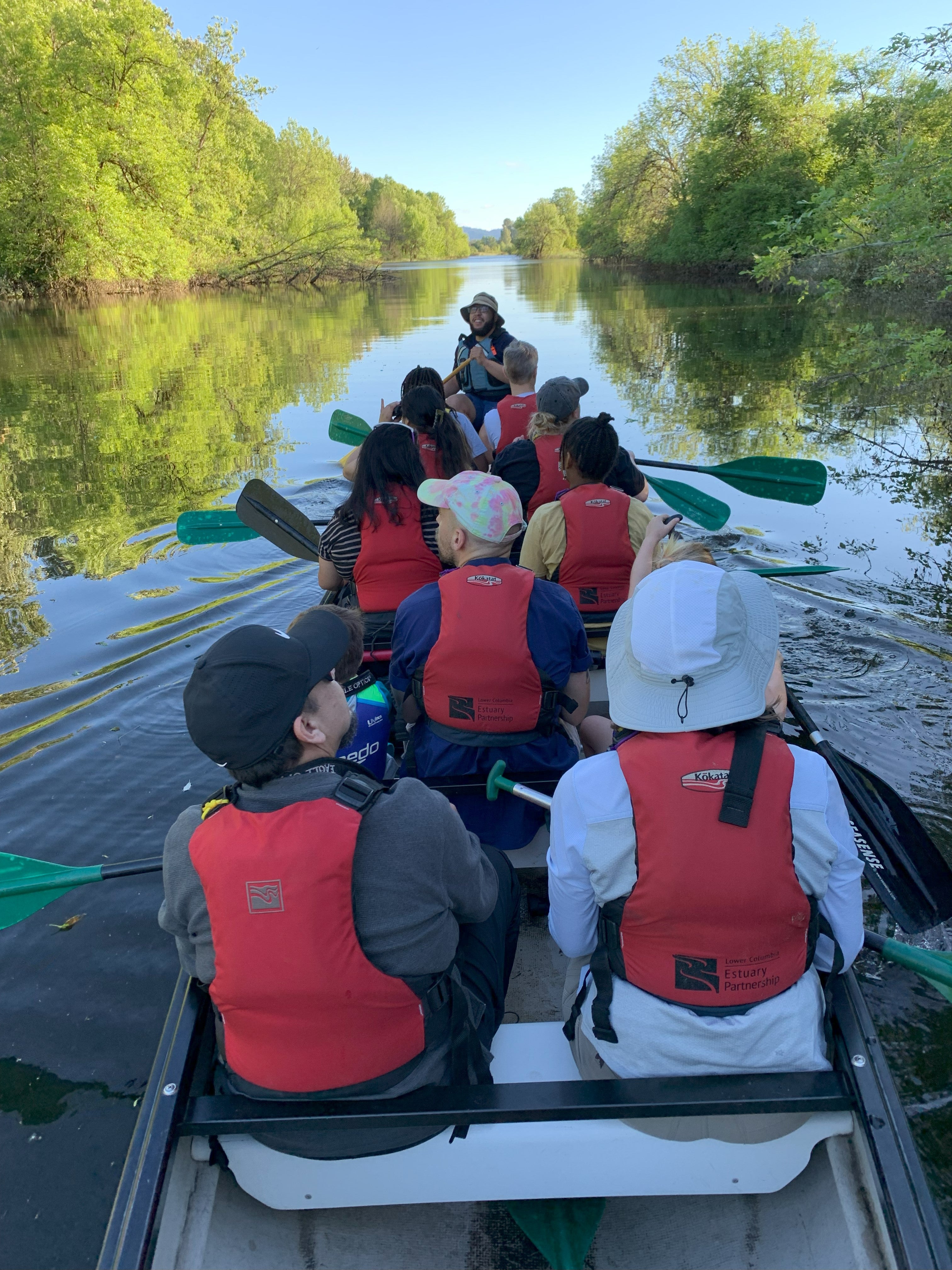 11 people paddling on Vancouver Lake